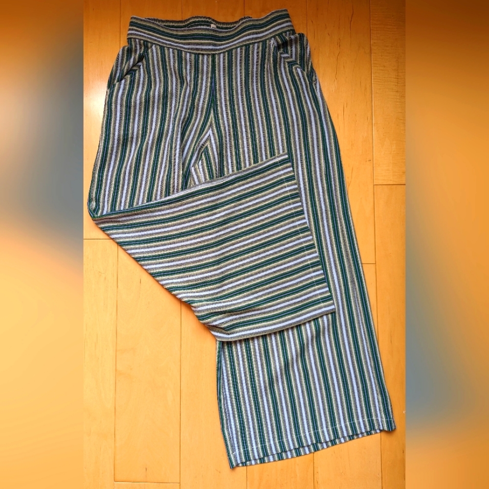 Max Studio blue and green striped gaucho pants
